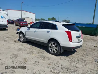2013 Cadillac SRX Performance Collection with VIN 3GYFNDE34DS530275, listed as a IAAI auction lot 42148040 with 244,929 mi miles. Bid and sale history available at carsss.com. Image 3.