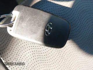 2013 Hyundai Elantra GLS с VIN KMHDH4AE9DU686917, выставлен на аукционе IAAI как лот 42039008 с пробегом Не указан миль и . История ставок и продаж доступна на DreamBid. Изображение 11.