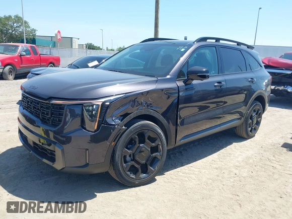 2025 Kia Sorento X-Line SX Prestige z VIN 5XYRKDJF5SG333500, wystawiony jako IAAI lot #42284751 z przebiegiem 8 733 mil mil oraz . Historia ofert i sprzedaży dostępna na DreamBid. Obrazek 17.