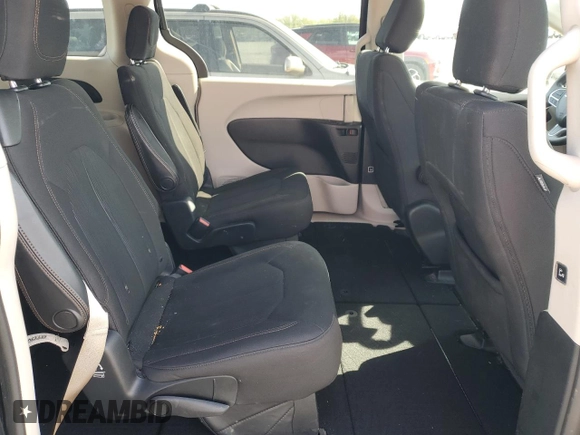 2017 Chrysler Pacifica Touring with VIN 2C4RC1DG5HR516397, listed as a Copart auction lot 53685085 with 181,210 mi miles and Salvage Title. Bid and sale history available at DreamBid. Image 11.