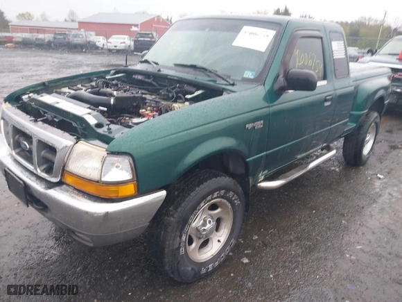 2000 Ford Ranger XL with VIN 1FTZR15VXYPB53348, listed as a IAAI auction lot 42006759 with 175,521 mi miles. Bid and sale history available at carsss.com. Image 2.