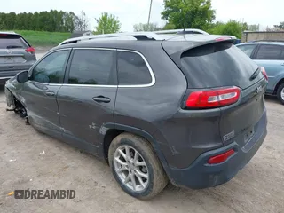 2018 Jeep Cherokee Latitude Plus с VIN 1C4PJLLB5JD510090, выставлен на аукционе IAAI как лот 42245508 с пробегом 69 618 миль миль и . История ставок и продаж доступна на DreamBid. Изображение 3.