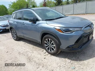 2025 Toyota Corolla Cross Hybrid S with VIN 7MUFBABG9SV070011, listed as a IAAI auction lot 42282856 with 2,831 mi miles and . Bid and sale history available at DreamBid. Image 1.