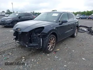 2022 Porsche Cayenne Turbo S E-Hybrid с VIN WP1AA2AY3NDA00204, выставлен на аукционе IAAI как лот 42257548 с пробегом 45 330 миль миль и . История ставок и продаж доступна на DreamBid. Изображение 18.