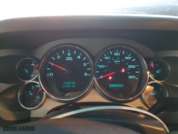 2008 Chevrolet Silverado 1500 LTZ with VIN 3GCEK13358G254970, listed as a Copart auction lot 53544695 with 203,895 mi miles and Salvage Title. Bid and sale history available at carsss.com. Image 9.