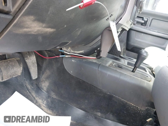 2018 Ram 2500 Tradesman with VIN 3C6UR5CJ7JG117166, listed as a IAAI auction lot 41865140 with 174,607 mi miles and . Bid and sale history available at DreamBid. Image 11.
