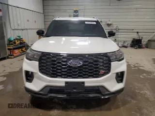 2025 Ford Explorer ST with VIN 1FMWK8GCXSGB06657, listed as a Copart auction lot 45223645 with 2,035 mi miles and Salvage Title. Bid and sale history available at carsss.com. Image 5.