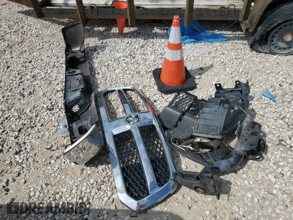 2019 Ram 1500 Tradesman with VIN 1C6RR6FG3KS552773, listed as a Copart auction lot 71740614 with 198,756 mi miles and Non repairable. Bid and sale history available at DreamBid. Image 12.