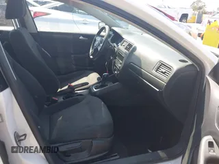 2012 Volkswagen Jetta S with VIN 3VW2K7AJ4CM395270, listed as a IAAI auction lot 42442811 with 164,952 mi miles and . Bid and sale history available at DreamBid. Image 5.