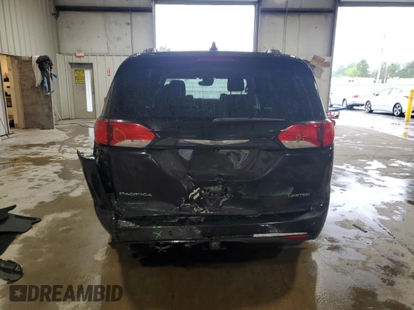 2017 Chrysler Pacifica Limited with VIN 2C4RC1GG8HR644659, listed as a Copart auction lot 60239555 with 94,311 mi miles and Salvage title. Bid and sale history available at DreamBid. Image 6.