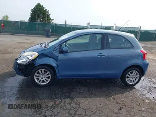 2007 Toyota Yaris with VIN JTDJT923875054960, listed as a IAAI auction lot 42123830 with 200,182 mi miles and . Bid and sale history available at DreamBid. Image 6.