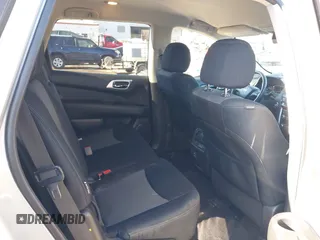2018 Nissan Pathfinder SL with VIN 5N1DR2MN1JC625124, listed as a IAAI auction lot 41345930 with 112,943 mi miles. Bid and sale history available at carsss.com. Image 8.