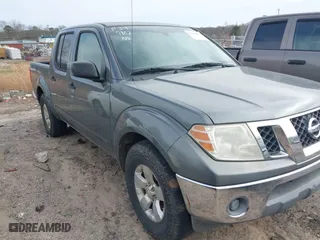 2009 Nissan Frontier SE with VIN 1N6AD07U39C417025, listed as a IAAI auction lot 41687802 with 185,981 mi miles. Bid and sale history available at carsss.com. Image 1.