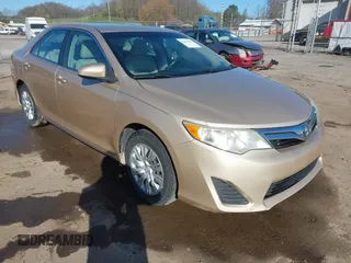 2012 Toyota Camry L z VIN 4T4BF1FK2CR232944, wystawiony jako IAAI lot #42053016 z przebiegiem 170 769 mil mil oraz . Historia ofert i sprzedaży dostępna na DreamBid. Obrazek 1.