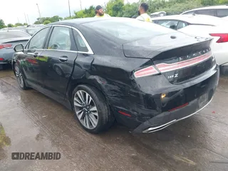 2017 Lincoln MKZ Reserve with VIN 3LN6L5FC5HR615781, listed as a IAAI auction lot 42419285 with 77,459 mi miles and . Bid and sale history available at DreamBid. Image 3.