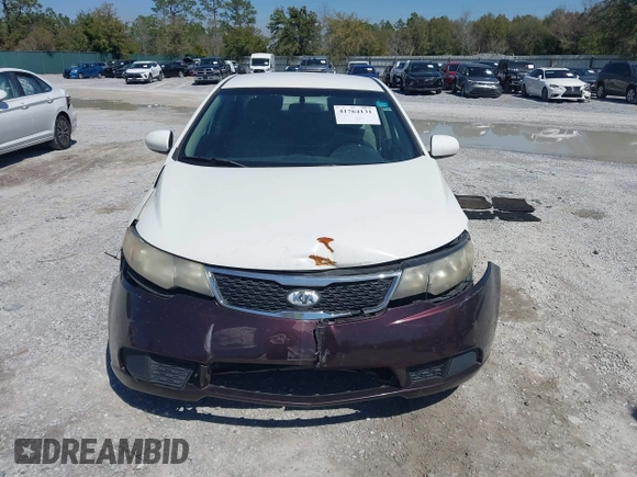 2013 Kia Forte LX with VIN KNAFT4A22D5654612, listed as a IAAI auction lot 41764131 with 240,556 mi miles. Bid and sale history available at carsss.com. Image 12.