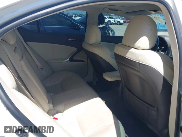 2013 Lexus IS 250 with VIN JTHBF5C29D5185531, listed as a IAAI auction lot 41922094 with 124,507 mi miles and . Bid and sale history available at DreamBid. Image 8.