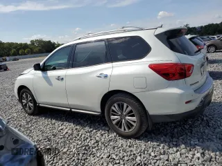 2018 Nissan Pathfinder SV z VIN 5N1DR2MN1JC621655, wystawiony jako Copart lot #58040845 z przebiegiem 81 765 mil mil oraz Szkoda całkowita • Salvage title. Historia ofert i sprzedaży dostępna na DreamBid. Obrazek 2.