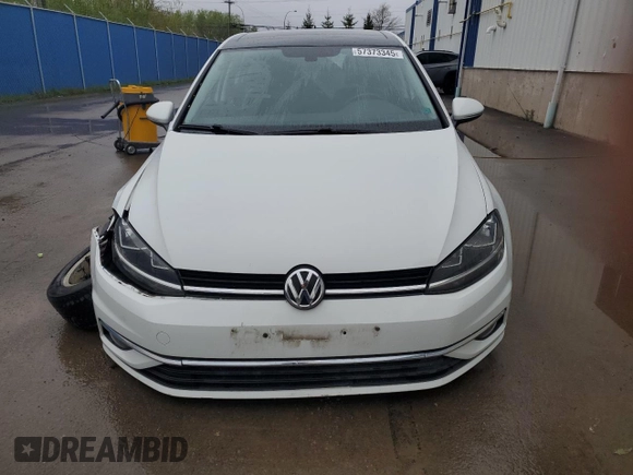 2019 Volkswagen Golf S z VIN 3VWG57AU3KM030374, wystawiony jako Copart lot #57373345 z przebiegiem 80 908 mil mil oraz Szkoda całkowita • Salvage title. Historia ofert i sprzedaży dostępna na DreamBid. Obrazek 5.