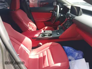 2024 Lexus IS 350 F Sport z VIN JTHGZ1B28R5080302, wystawiony jako IAAI lot #41646854 z przebiegiem 4 810 mil mil oraz . Historia ofert i sprzedaży dostępna na DreamBid. Obrazek 5.