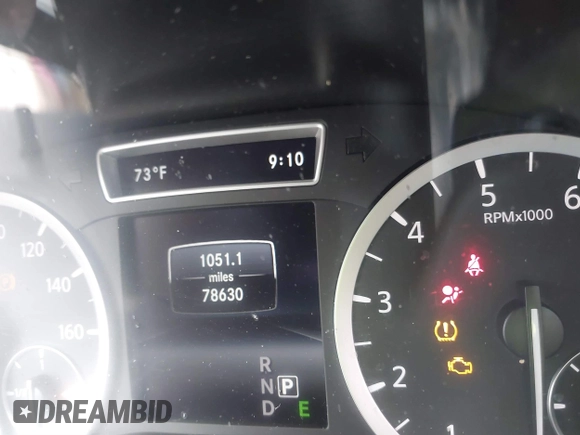 2018 Infiniti QX30 Premium with VIN SJKCH5CR5JA043013, listed as a IAAI auction lot 40327823 with 78,630 mi miles and . Bid and sale history available at DreamBid. Image 15.