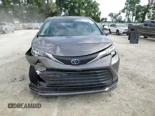2023 Toyota Sienna LE z VIN 5TDKRKEC9PS178719, wystawiony jako Copart lot #54421745 z przebiegiem 33 530 mil mil oraz Szkoda całkowita • Salvage title. Historia ofert i sprzedaży dostępna na DreamBid. Obrazek 15.