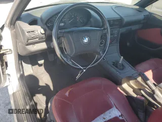 1996 BMW 3-Series Z3 with VIN 4USCH7324TLB66470, listed as a Copart auction lot 46753585 with 111,748 mi miles and Clean Title. Bid and sale history available at carsss.com. Image 8.