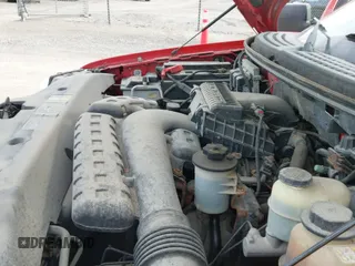 2004 Ford F-150 XLT с VIN 1FTPX14594NB79041, выставлен на аукционе IAAI как лот 43087615 с пробегом 181 628 миль миль и . История ставок и продаж доступна на DreamBid. Изображение 17.