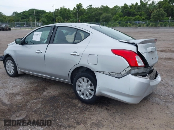 2016 Nissan Versa SV with VIN 3N1CN7AP8GL858996, listed as a IAAI auction lot 42435343 with 124,549 mi miles and . Bid and sale history available at DreamBid. Image 3.