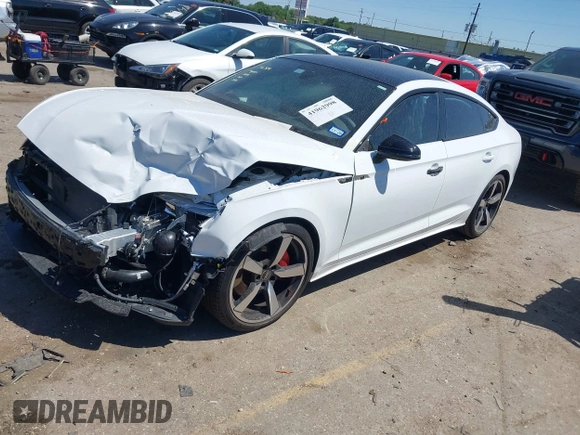 2024 Audi A5 Sportback S line Premium Plus z VIN WAUFACF52RA118986, wystawiony jako IAAI lot #41962998 z przebiegiem 2 089 mil mil oraz . Historia ofert i sprzedaży dostępna na DreamBid. Obrazek 17.