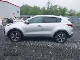 2021 Kia Sportage LX z VIN KNDPMCAC8M7915382, wystawiony jako IAAI lot #42265478 z przebiegiem 20 117 mil mil oraz . Historia ofert i sprzedaży dostępna na DreamBid. Obrazek 14.