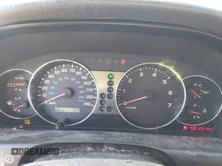 2005 Toyota Land Cruiser z VIN JTEHT05J952078683, wystawiony jako IAAI lot #41769150 z przebiegiem 299 737 mil mil oraz . Historia ofert i sprzedaży dostępna na DreamBid. Obrazek 7.