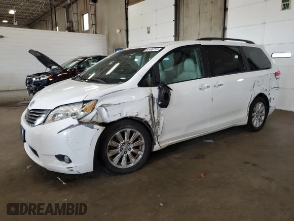 2013 Toyota Sienna XLE with VIN 5TDDK3DC9DS070424, listed as a Copart auction lot 61406715 with 193,583 mi miles and Salvage title. Bid and sale history available at DreamBid. Image 1.