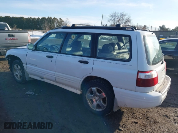 2002 Subaru Forester S w/Premium Pkg with VIN JF1SF65662H739973, listed as a IAAI auction lot 41731564 with 122,452 mi miles. Bid and sale history available at carsss.com. Image 3.
