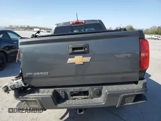 2016 Chevrolet Colorado 4WD Z71 z VIN 1GCGTDE38G1359603, wystawiony jako Copart lot #52687685 z przebiegiem 105 829 mil mil oraz Szkoda całkowita • Salvage title. Historia ofert i sprzedaży dostępna na DreamBid. Obrazek 6.