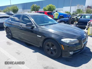 2013 BMW 5 Series 528i with VIN WBAXG5C55DD233768, listed as a IAAI auction lot 42770862 with 90,416 mi miles and . Bid and sale history available at DreamBid. Image 1.