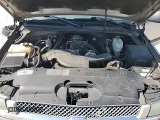 2005 Chevrolet Avalanche LS with VIN 3GNEC12ZX5G238124, listed as a Copart auction lot 53642075 with 304,520 mi miles and Clean title. Bid and sale history available at DreamBid. Image 11.