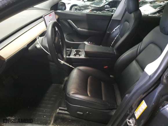 2020 Tesla Model Y Long Range with VIN 5YJYGDEE6LF017241, listed as a Copart auction lot 45056195 with 87,633 mi miles and Salvage Title. Bid and sale history available at carsss.com. Image 7.