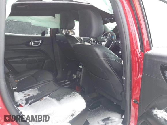 2023 Jeep Compass Latitude with VIN 3C4NJDBN9PT531729, listed as a IAAI auction lot 41620284 with 27,824 mi miles and . Bid and sale history available at DreamBid. Image 8.