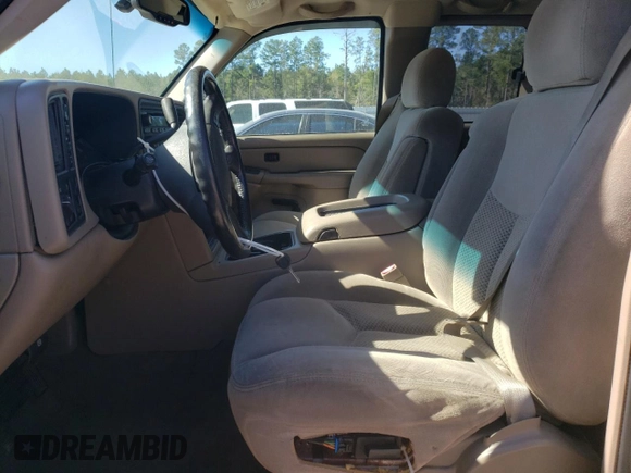 2004 Chevrolet Silverado 1500 Z71 with VIN 1GCEK19T04E195772, listed as a Copart auction lot 50040325 with 152,605 mi miles and Salvage Title. Bid and sale history available at DreamBid. Image 7.