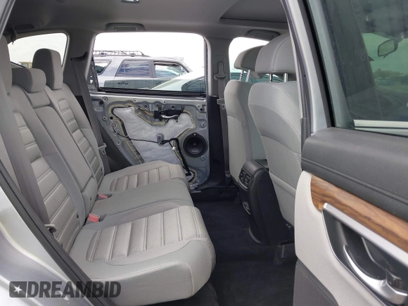 2018 Honda CR-V EX with VIN 5J6RW1H51JA003796, listed as a IAAI auction lot 41885166 with 121,561 mi miles. Bid and sale history available at carsss.com. Image 8.