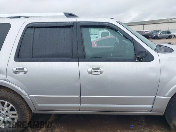 2013 Ford Expedition Limited с VIN 1FMJU1K58DEF53023, выставлен на аукционе IAAI как лот 41719645 с пробегом 113 824 миль миль и . История ставок и продаж доступна на DreamBid. Изображение 13.