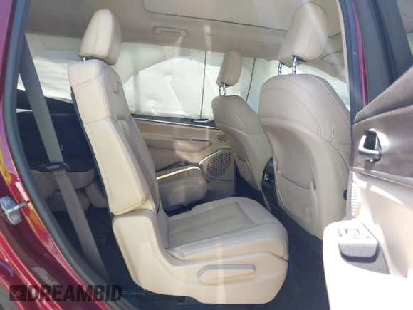 2021 Jeep Grand Cherokee Limited with VIN 1C4RJJBG1M8207699, listed as a IAAI auction lot 42013837 with 105,589 mi miles and . Bid and sale history available at DreamBid. Image 8.