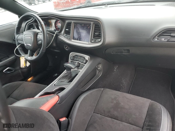 2022 Dodge Challenger GT with VIN 2C3CDZKG3NH149512, listed as a Copart auction lot 44721215 with 19,734 mi miles and Salvage Title. Bid and sale history available at carsss.com. Image 8.