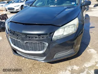 2015 Chevrolet Malibu LS with VIN 1G11B5SLXFF253635, listed as a IAAI auction lot 41660421 with 209,375 mi miles. Bid and sale history available at carsss.com. Image 6.
