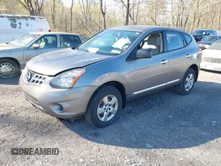 2014 Nissan Rogue S z VIN JN8AS5MV3EW708141, wystawiony jako IAAI lot #42129351 z przebiegiem 147 358 mil mil oraz . Historia ofert i sprzedaży dostępna na DreamBid. Obrazek 2.