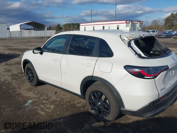 2024 Honda HR-V Sport with VIN 3CZRZ2H54RM778685, listed as a IAAI auction lot 41624412 with 15,120 mi miles. Bid and sale history available at carsss.com. Image 3.