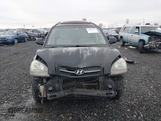 2006 Hyundai Tucson GLS with VIN KM8JN72D66U338658, listed as a IAAI auction lot 41828712 with 198,185 mi miles. Bid and sale history available at carsss.com. Image 13.