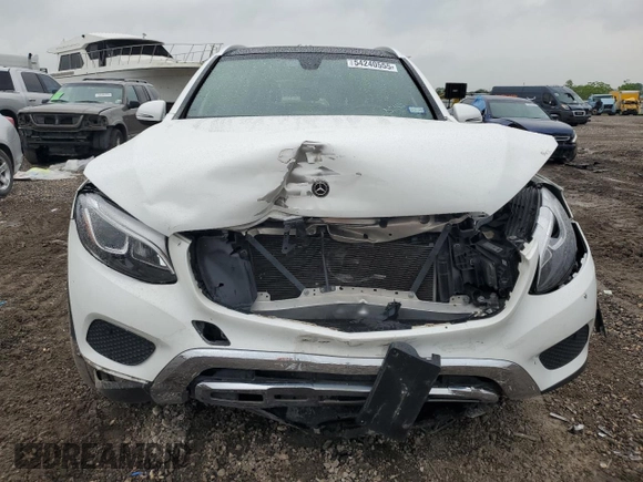 2019 Mercedes-Benz GLC 300 z VIN WDC0G4JB2KF655242, wystawiony jako Copart lot #54240555 z przebiegiem 35 518 mil mil oraz Szkoda całkowita • Salvage title. Historia ofert i sprzedaży dostępna na DreamBid. Obrazek 5.