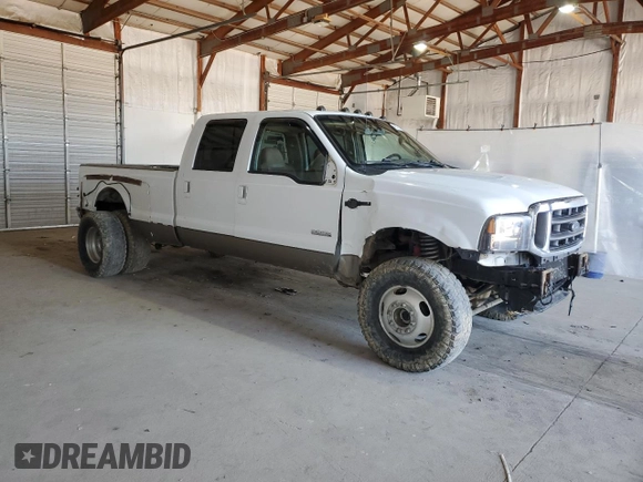 2006 Ford F-350 XL with VIN 1FTWW33P66EA97347, listed as a Copart auction lot 54573915 with 286,058 mi miles and Salvage Title. Bid and sale history available at DreamBid. Image 4.
